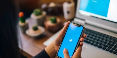 Acionistas do Twitter (TWTR34) aprovam aquisição por Elon Musk