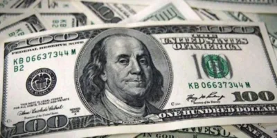 Dólar recua 1,022%, a R$ 5,38, em meio a alta dos juros e tensões fiscais