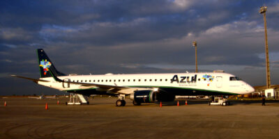 Azul (AZUL4) e Latam anunciam operação de voos comerciais em Canoas (RS) a partir do final do mês