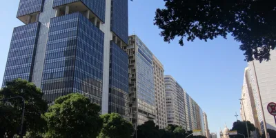 Bolsonaro sanciona lei que garante autonomia do Banco Central