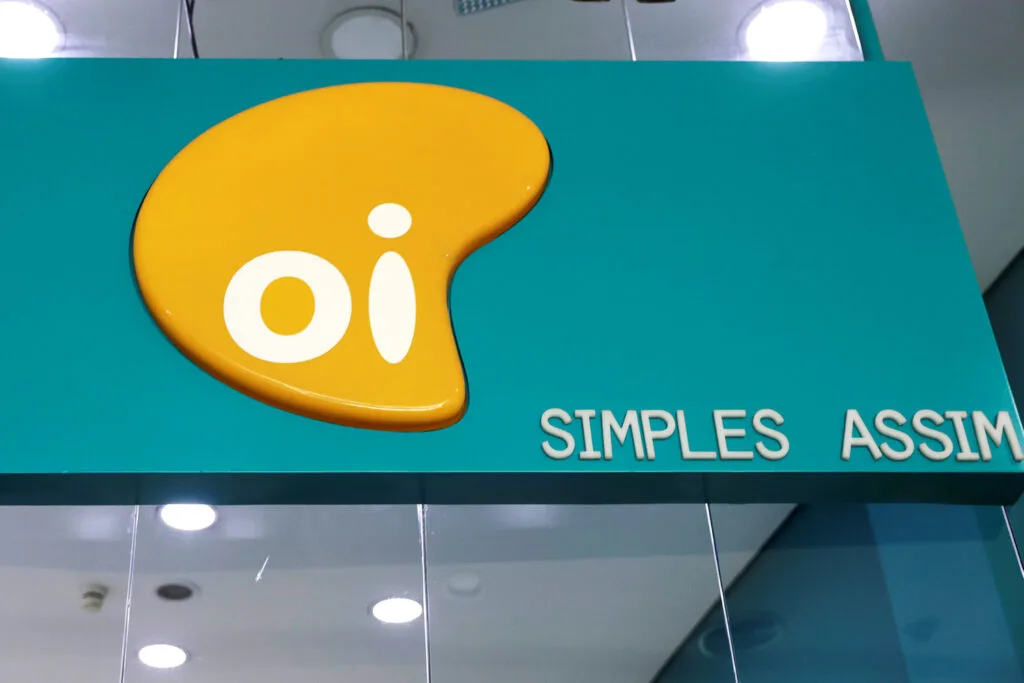 Oi (OIBR3)