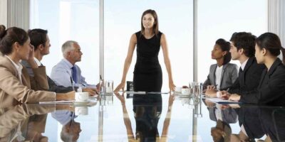 Apesar de mais instruídas, mulheres ocupam apenas 37,4% dos cargos gerenciais