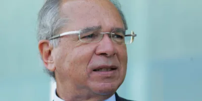Se for necessário mais do que R$ 44 bi de auxílio, governo tem protocolo, diz Guedes
