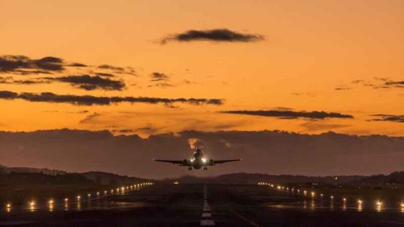 CCR (CCRO3) arremata dois blocos de aeroportos por R$ 2,9 bilhões no leilão