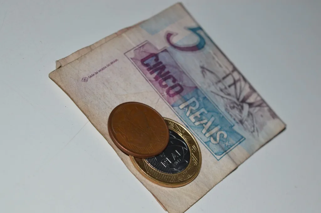 IRPF: Receita abre amanhã consulta para lote residual de restituições
