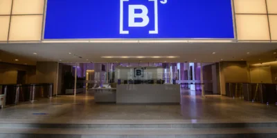 B3 (B3SA3) vai distribuir R$ 1,2 bilhão aos acionistas em dividendos e JCP