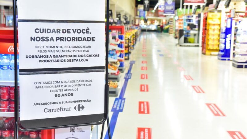 Carrefour Brasil (CRFB3) retifica valor de dividendos por ação