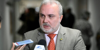 Presidente da Petrobras (PETR4) se reúne com Adnoc para falar sobre Braskem (BRKM5)