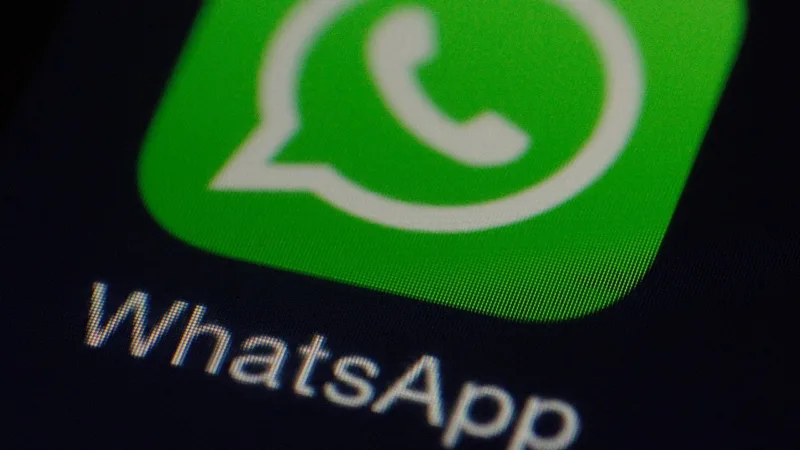 Bancos usam WhatsApp para atrair clientes que evitam aplicativos