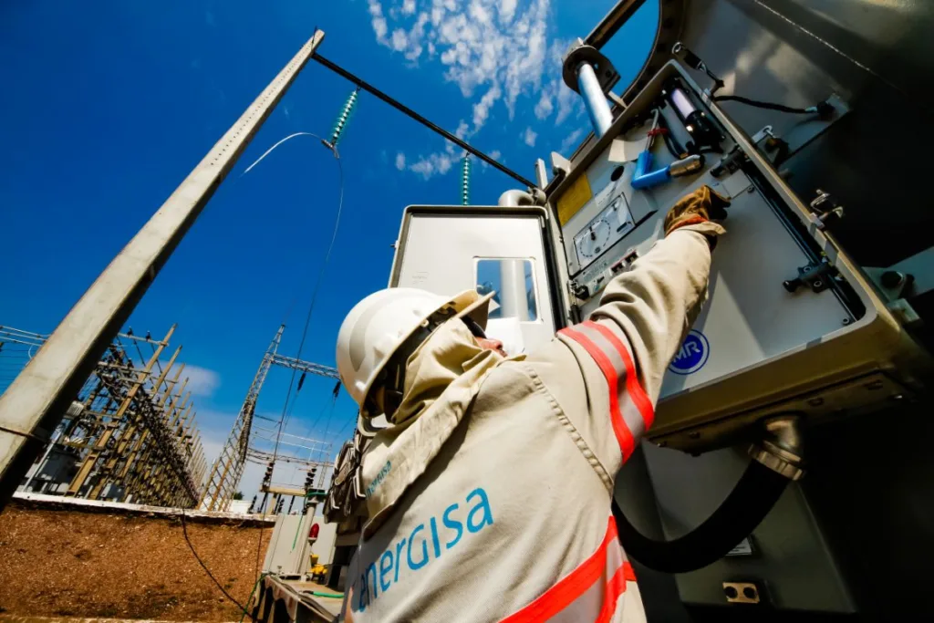 Energisa (ENGI11, ENGI3, ENGI4) - Funcionário