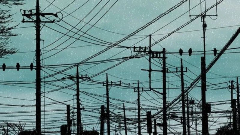 Conta de luz deve aumentar 21% em 2022 por causa da crise hídrica, prevê Aneel