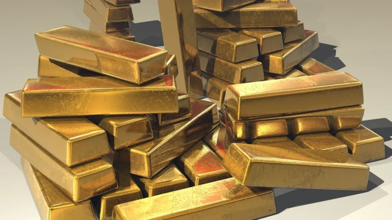 Investimentos em ouro brilham menos, agora a tendência é comprar empresas do setor