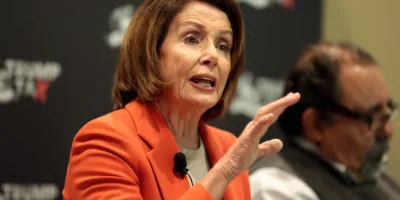 Pelosi promete aprovação de pacote de estímulos entre hoje e amanhã