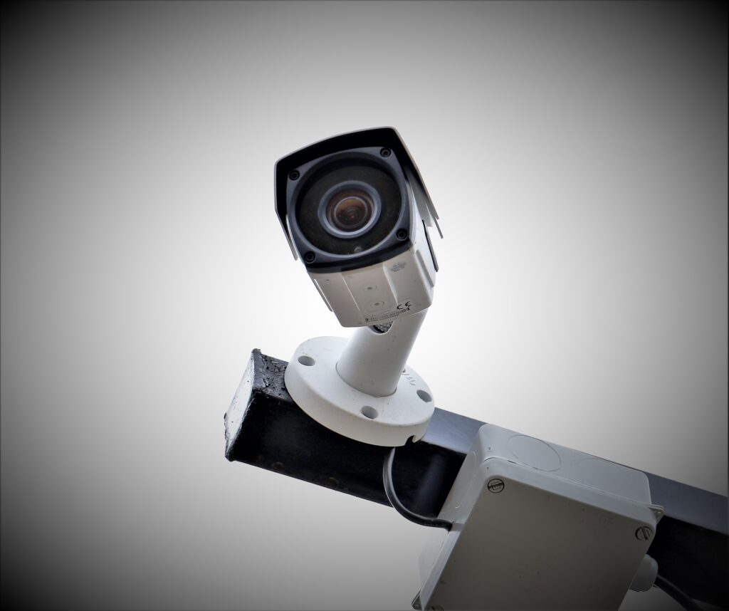 Hackers americanos têm acesso a milhares de câmeras de segurança