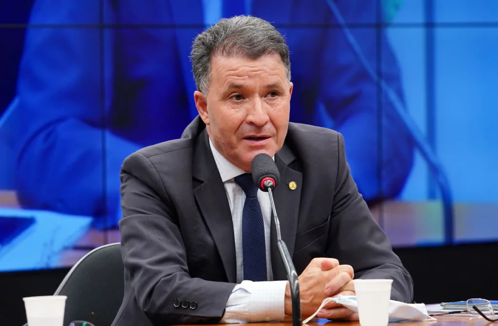 Relatório da reforma administrativa deve ser concluído em abril