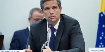 Pix terá funcionalidade offline em breve, diz presidente do BC