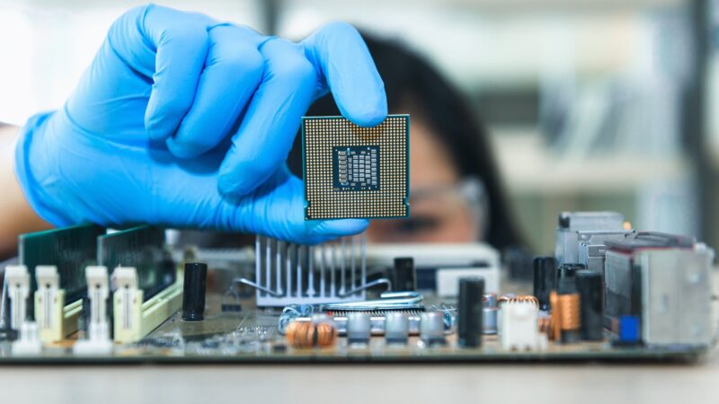 Samsung quer investir US$ 17 bilhões em fábrica de semicondutores, em escassez