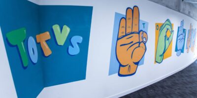 Totvs (TOTS3) fecha acordo para comprar 92% do capital da RD Station