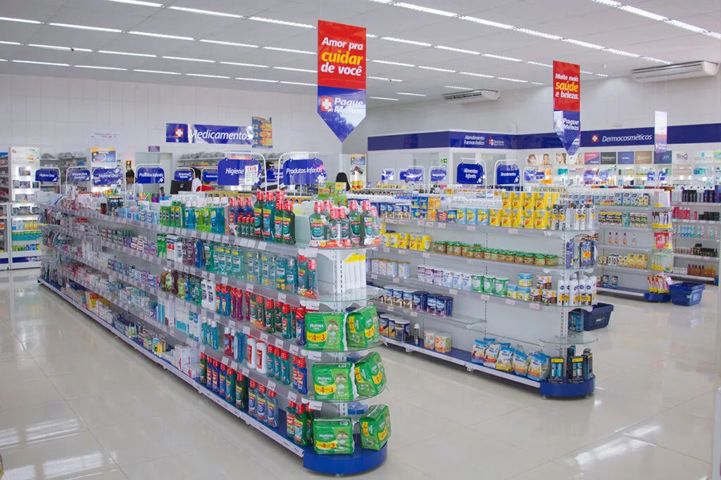 Ultrapar confirma venda da Extrafarma para a Pague Menos (PGMN3)