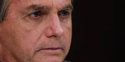 Bolsonaro muda seis ministros de 1º escalão em um dia