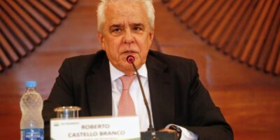 Intervenções na Petrobras (PETR4) só acabarão com privatização, diz Castello Branco