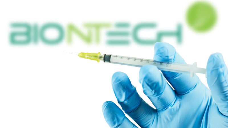 Após covid-19, BioNTech quer usar tecnologia para desenvolver vacina contra o câncer