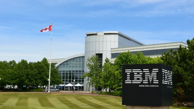 IBM (IBMB34) supera expectativas com lucro de US$ 955 mi no 1º tri