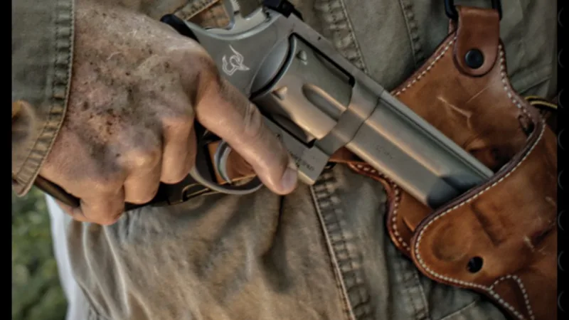 Taurus (TASA4) dispara mais de 4% após suspensão de votação do decreto de armas