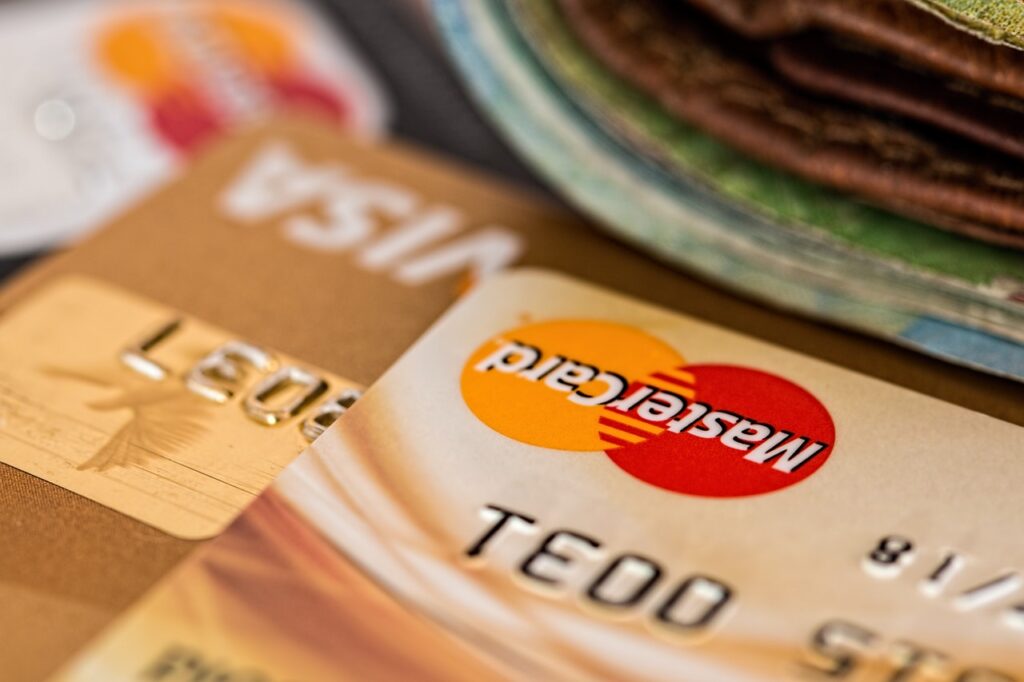 Receita Federal e Banco do Brasil (BBAS3) voltam a aceitar pagamento de débitos com cartão de crédito
