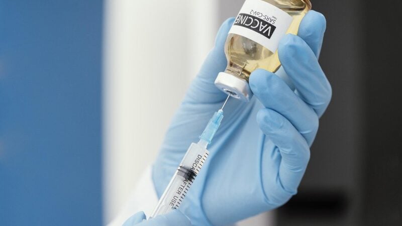 Ministério da Saúde anuncia terceira dose da vacina para maiores de 18 anos