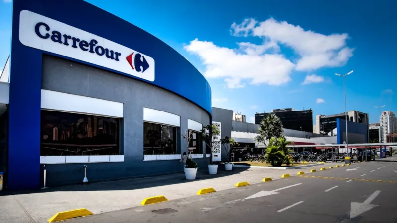 Carrefour (CRFB3) vende fatia de 60% em operação no Taiwan por 2 bilhões de euros