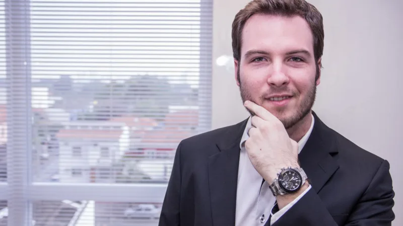 Primo Rico lança Finclass, plataforma de streaming de educação financeira