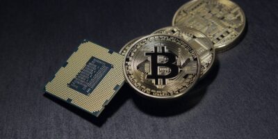Em crise, Bitcoin cai abaixo de US$ 20 mil pela primeira vez desde 2020
