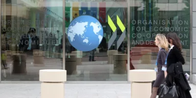 Empréstimos soberanos e emissão de dívidas por países da OCDE voltarão a crescer em 2023