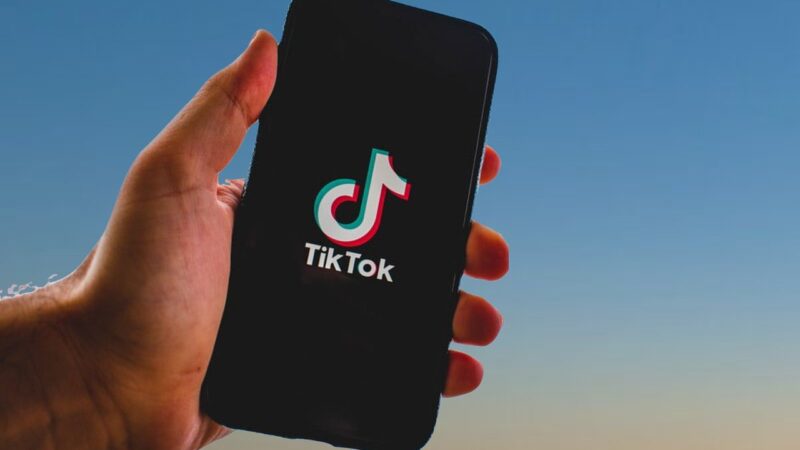 Guerra ao TikTok: EUA estudam medidas para evitar riscos à segurança; entenda