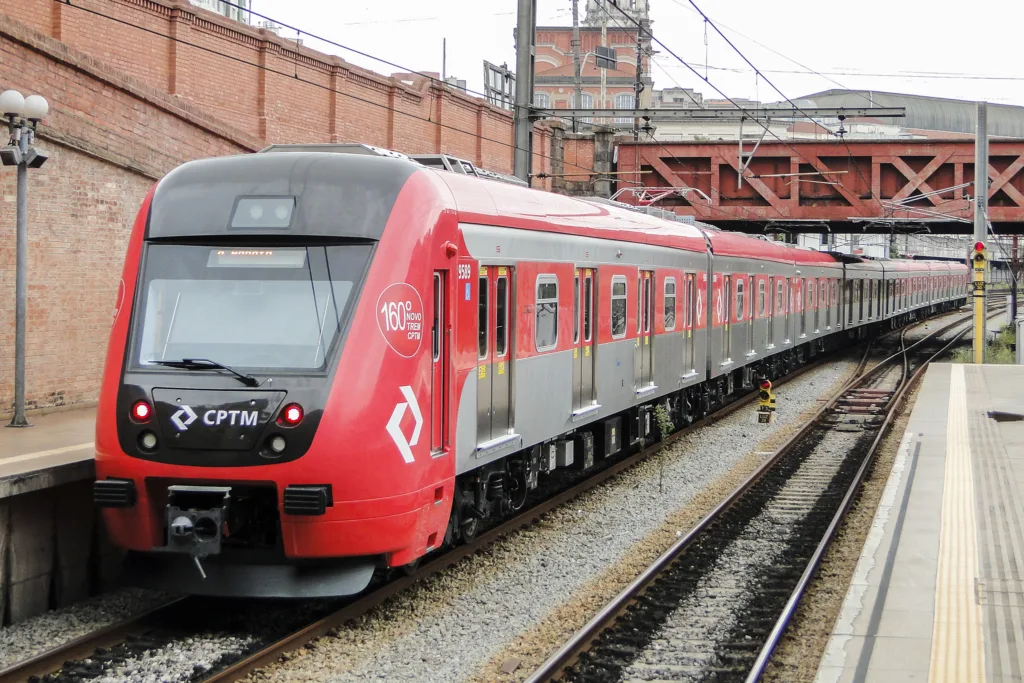 Consórcio liderado pela CCR (CCRO3) arremata linhas 8 e 9 da CPTM