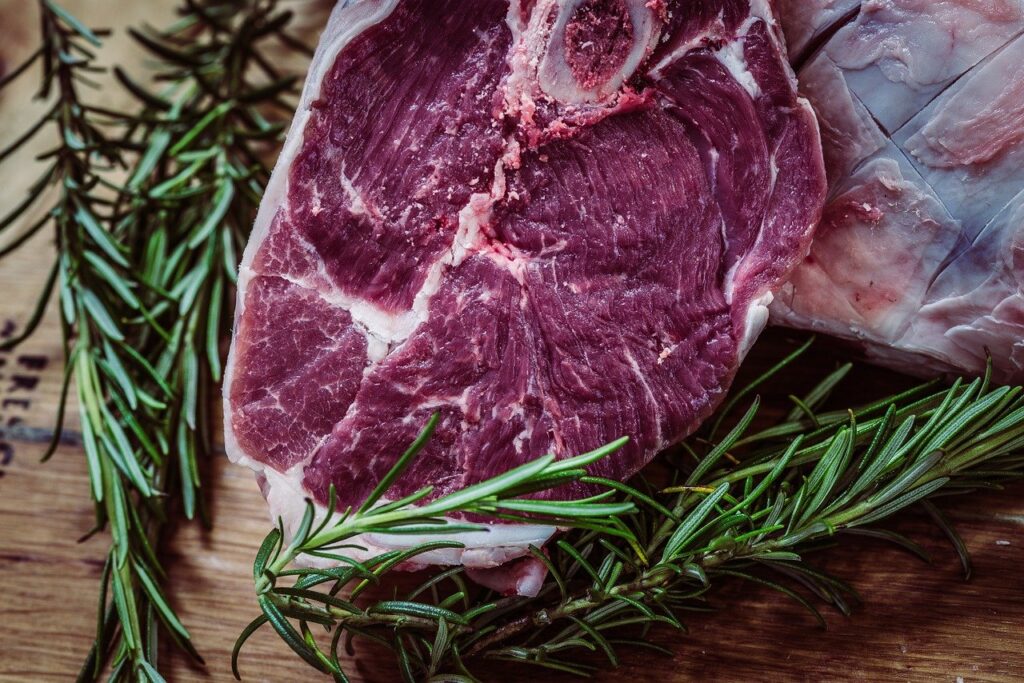 Carne bovina tem sido emblema dos preços altos e IPCA alto - Foto: Pixabay