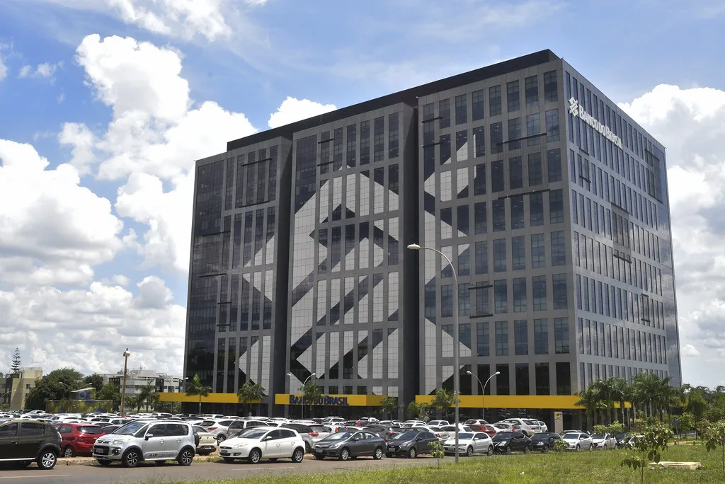 Banco do Brasil (BBAS3) recebe aval do BC à incorporação da Bescval