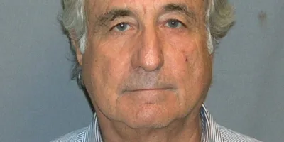 Bernard Madoff, cabeça do maior esquema de pirâmide da história, morre aos 82 anos