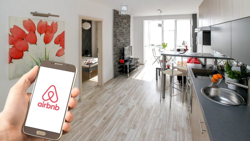 Airbnb: STJ julga se condomínios podem proibir locação de imóveis por aplicativos