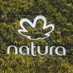 Por que as ações da Natura (NATU3) estão subindo mais de 2% hoje?