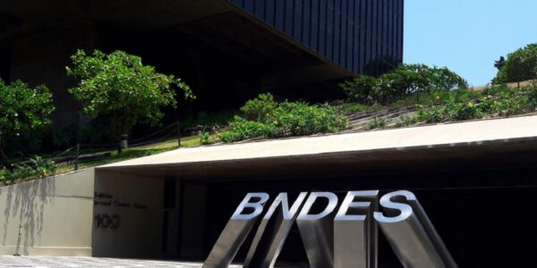 BNDES autoriza suspensão das parcelas de crédito rural para produtores do RS