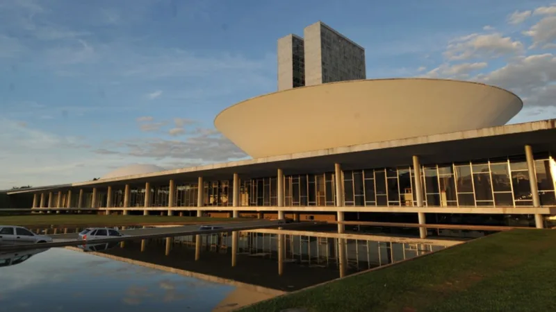 PEC dos Precatórios: sem quórum, Câmara adia votação para próxima quarta (3)
