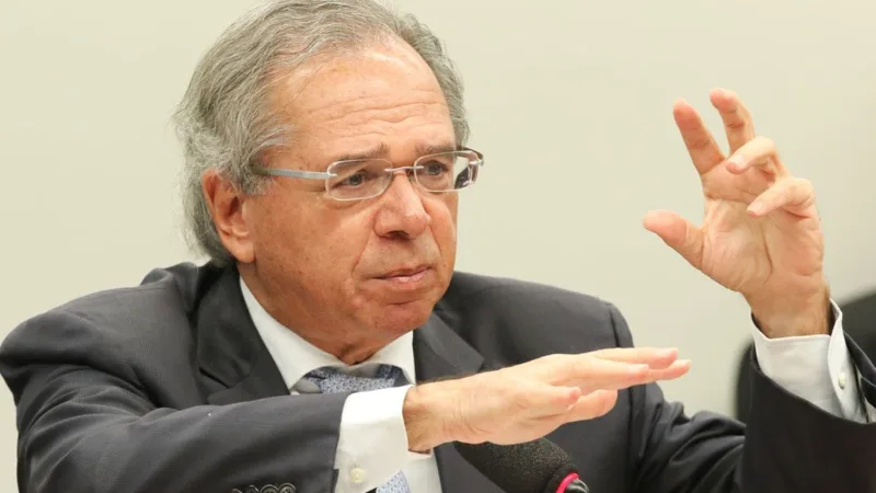 Com novo imposto de renda, arrecadação cai R$ 53 bilhões, diz estudo