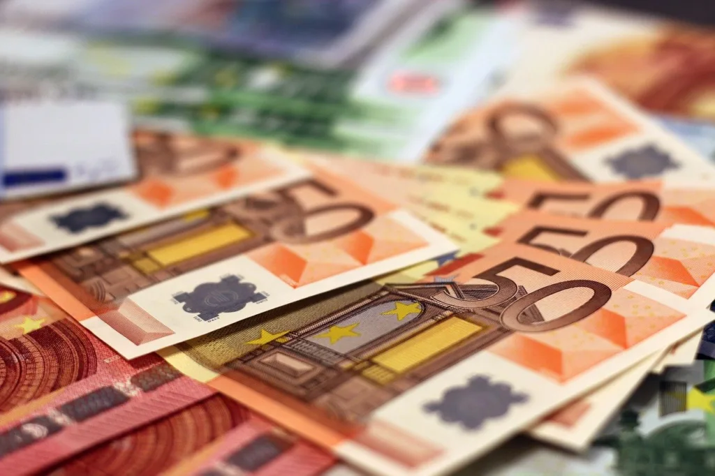 Princesa da Holanda abre mão de 1,6 mi de euros por ano