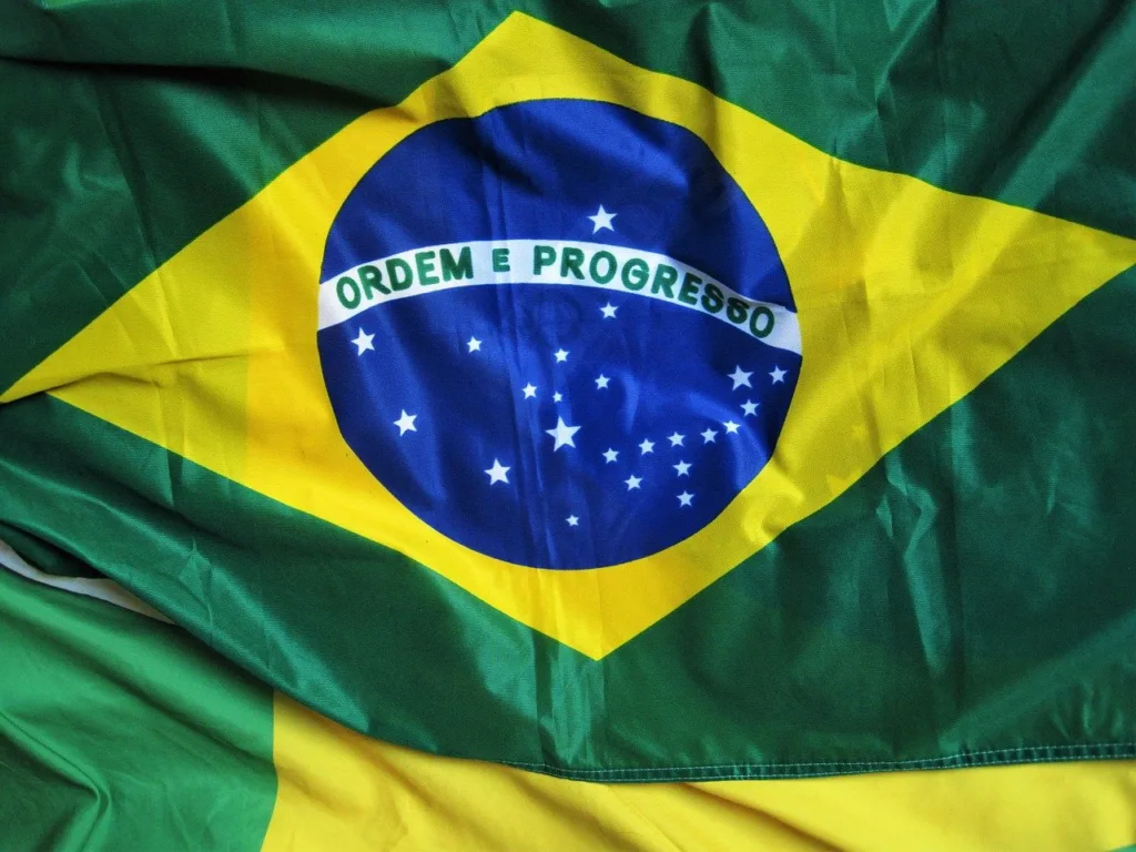 O Índice de Atividade Econômica (IBC-Br), prévia do PIB, caiu 1,59% em março ante fevereiro, melhor do que o projetado.