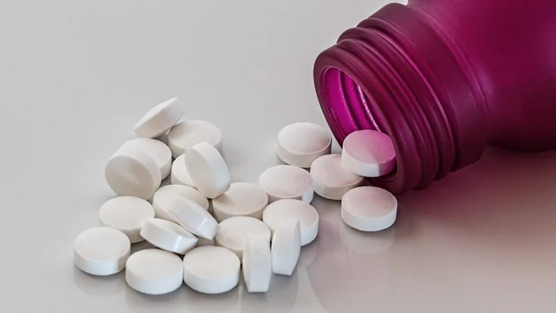 Ultrapar confirma venda da Extrafarma para a Pague Menos (PGMN3)