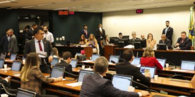 Reforma administrativa: CCJ da Câmara dá aval à PEC