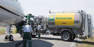 BR Distribuidora (BRDT3) é privatizada e Petrobras (PETR4) levanta R$ 11,4 bi, diz dite