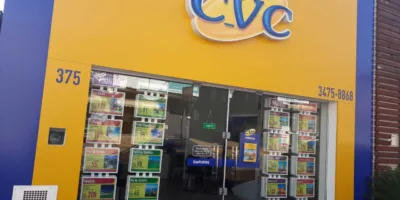 CVC (CVCB3) tem prejuízo líquido de R$ 94,8 milhões, queda de 46% no 2T22